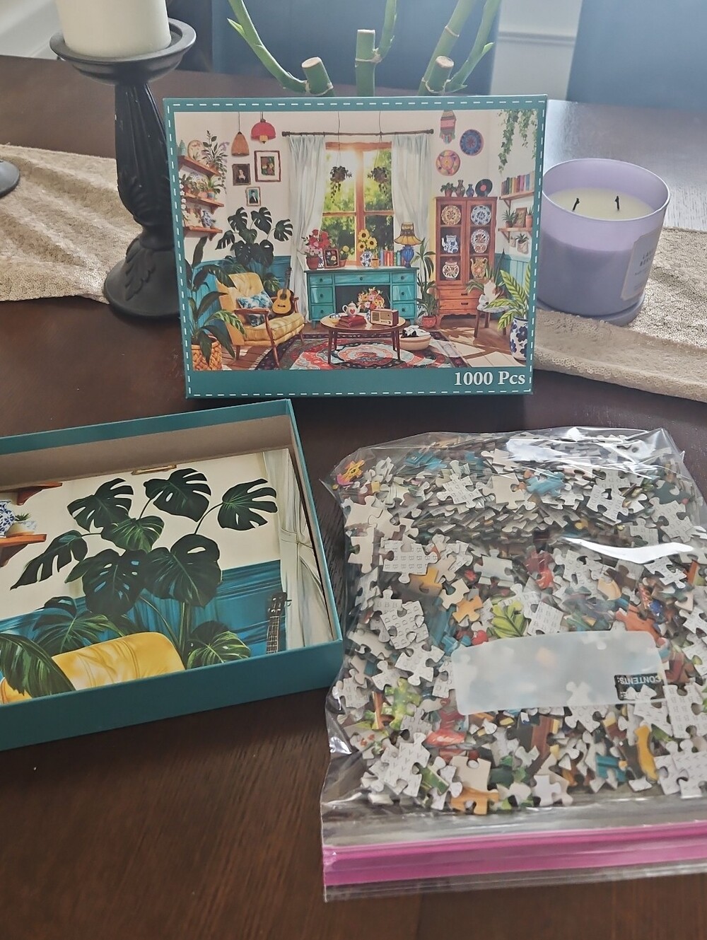1000-Piece Cozy Living Room Jigsaw Puzzle - Used